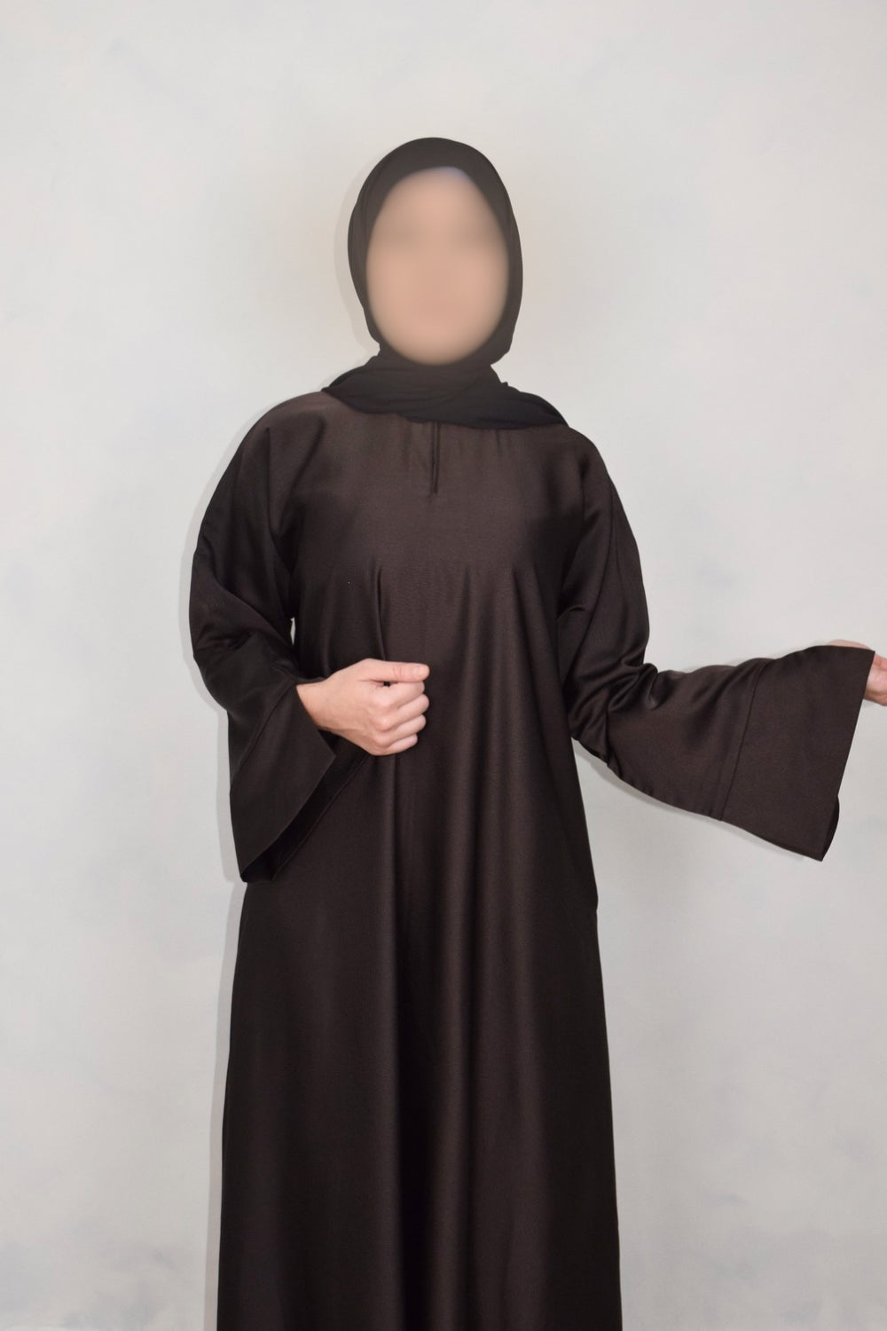 Amal Abaya in Mocha
