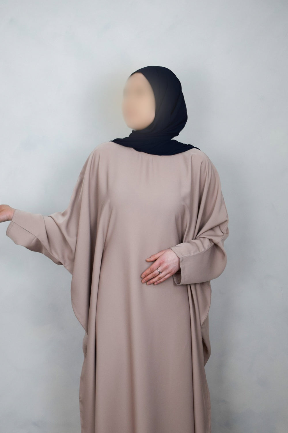 Safa Abaya in Pink Beige